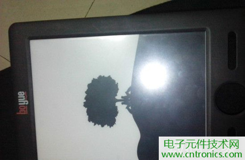 不怕摔的電紙書！一款柔性屏電子書閱讀器拆解