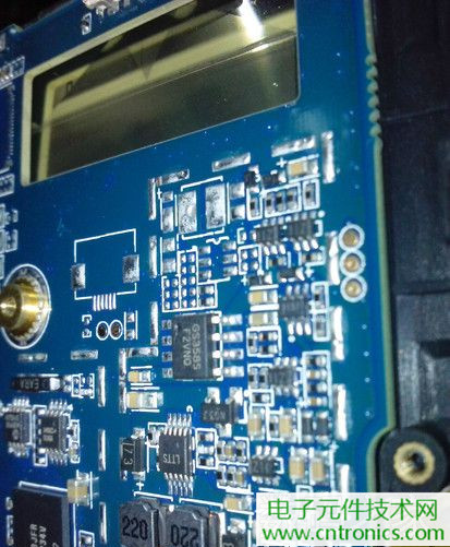 不怕摔的電紙書！一款柔性屏電子書閱讀器拆解