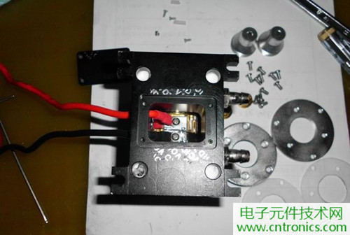 這貨一萬三？50W半導(dǎo)體激光模塊拆解