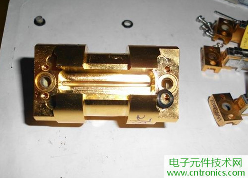 這貨一萬三？50W半導(dǎo)體激光模塊拆解