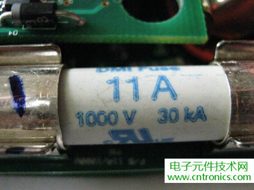 拆全球首款！安捷倫OLED手持式數(shù)字萬(wàn)用表拆解