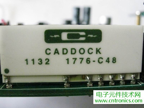 拆全球首款！安捷倫OLED手持式數(shù)字萬(wàn)用表拆解