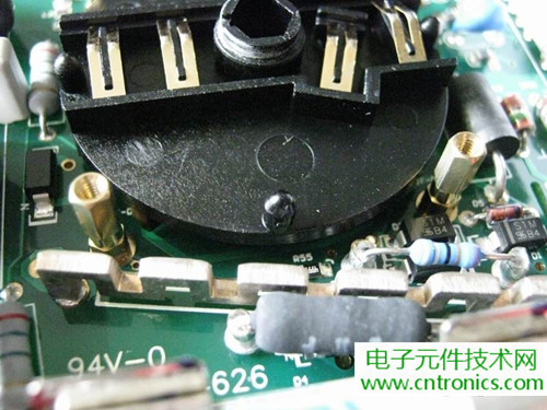 拆全球首款！安捷倫OLED手持式數(shù)字萬(wàn)用表拆解