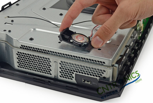 不容錯(cuò)過！大神級(jí)拆解力作：X-BOX ONE 解密內(nèi)部結(jié)構(gòu)!！