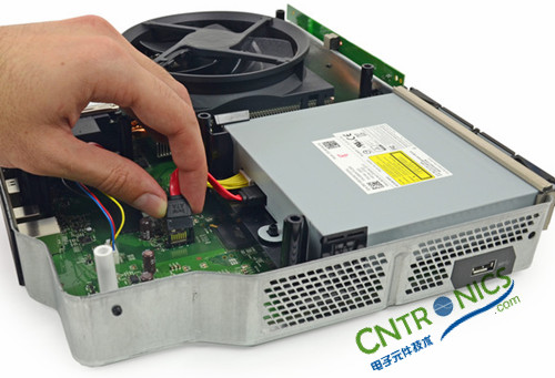 不容錯(cuò)過！大神級(jí)拆解力作：X-BOX ONE 解密內(nèi)部結(jié)構(gòu)!！