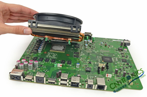 不容錯(cuò)過！大神級(jí)拆解力作：X-BOX ONE 解密內(nèi)部結(jié)構(gòu)!！