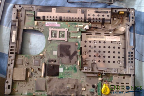 創(chuàng)意DIY：將筆記本大卸八塊做成臺式機！