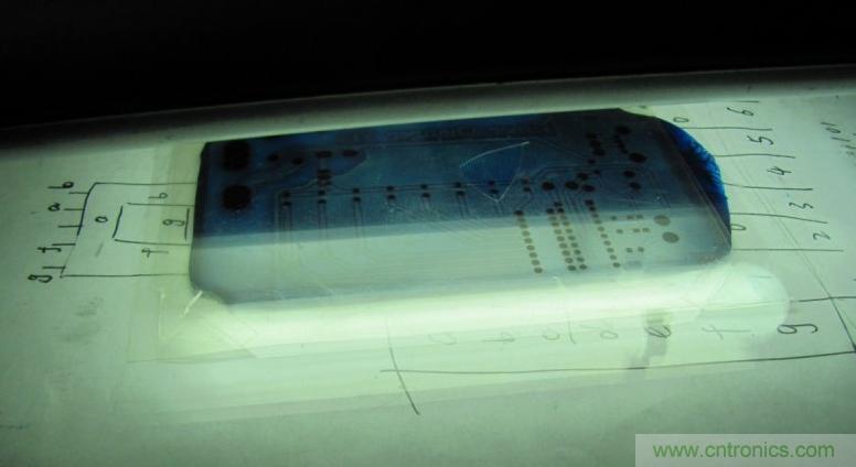 超強(qiáng)大神DIY！Timer Changer 手機(jī)充電設(shè)置DIY過程全揭秘！