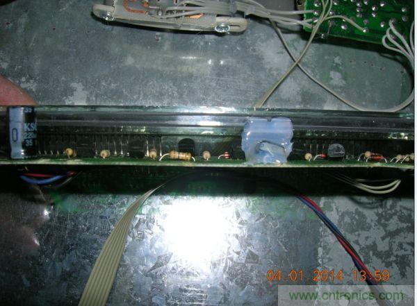 巧奪天工！大神利用山寨功放為高性價(jià)比逆變器“穿新衣”