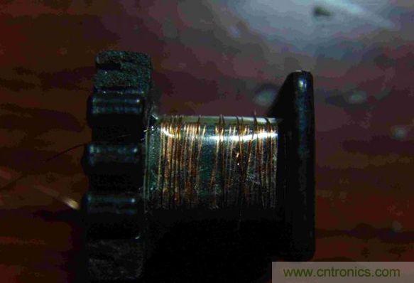 DIY單管自激，領(lǐng)略高壓電火花風(fēng)采