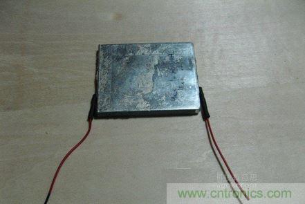 DIY頭戴式藍(lán)牙耳機(jī)，