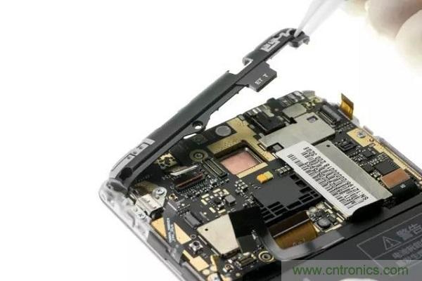  紅米Note 3姍姍來遲，是否藏有玄機？一拆便知