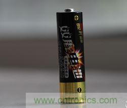 電池新貴小米彩虹5號：是浪得虛名，還是實至名歸？