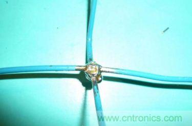 技術宅要逆天，DIY四點定位燈實現(xiàn)虛擬實境游戲