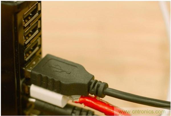 C.H.I.P. 和 Pi Zero超微型電腦&mdash;&mdash;誰才是創(chuàng)客們心里的 No.1？