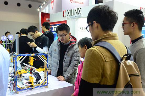 由十余款創(chuàng)客設(shè)計看FPGA如何在智能硬件界&ldquo;大展拳腳&rdquo;？