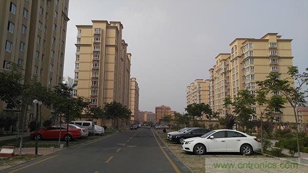 業(yè)界良心 LG V10 評測:剛毅、冷峻，不失人性化