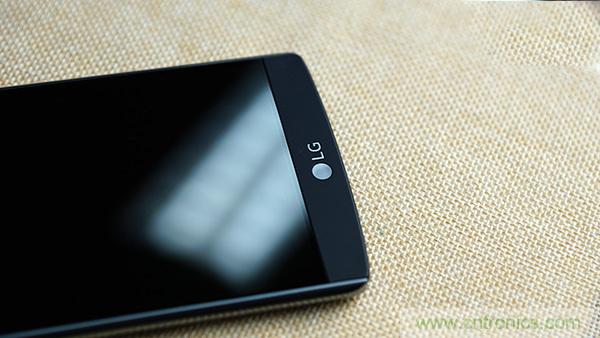 業(yè)界良心 LG V10 評測:剛毅、冷峻，不失人性化