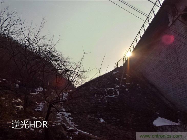 能媲美微單的 Zenfone Zoom測(cè)評(píng)：請(qǐng)叫我&ldquo;奧利奧&rdquo;拍照手機(jī)