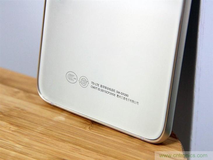 三星S6 edge+評測：擊退note 5，帶著雙曲屏卷土重來