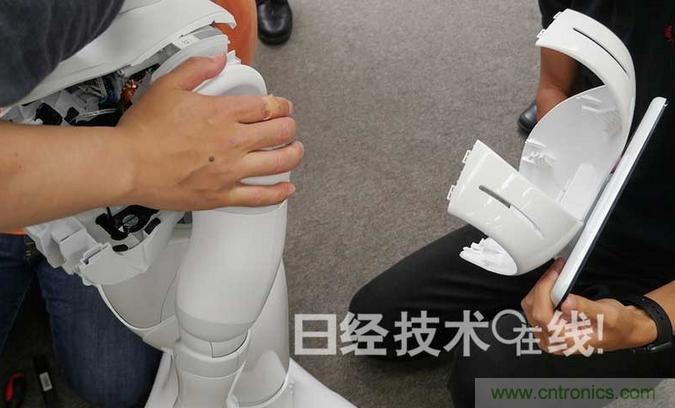 拆解筆記本不過癮，那就來拆拆日本情感機(jī)器人吧！