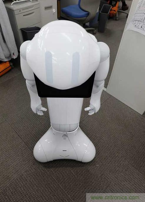 拆解筆記本不過癮，那就來拆拆日本情感機(jī)器人吧！