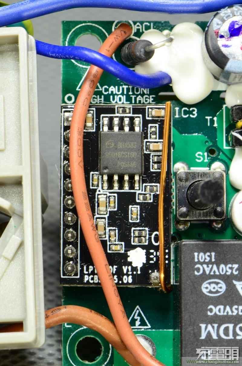 航嘉智能插線板拆解評測：看老牌機電如何&rdquo;秒殺&ldquo;后起之秀