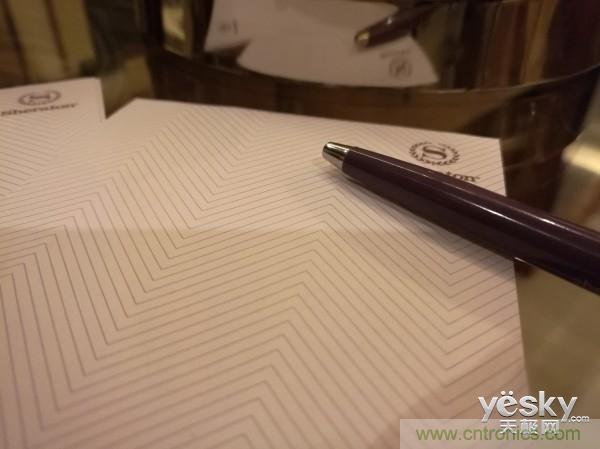 新旗艦Mate 8全評測：橫空出世！能否延續(xù)一機(jī)難求？