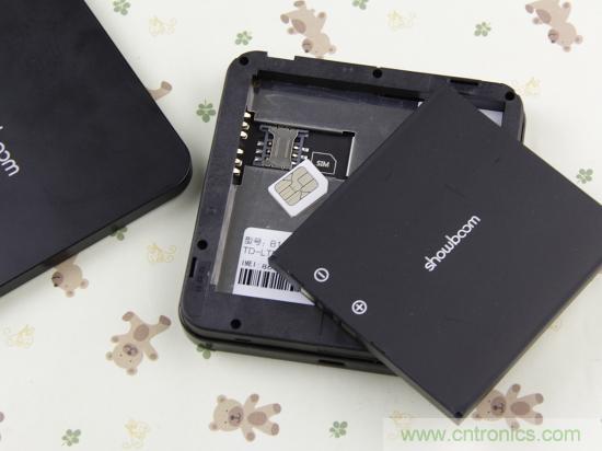 出差必備神器！可充電的移動(dòng)無線路由手由寶體驗(yàn)測(cè)評(píng)