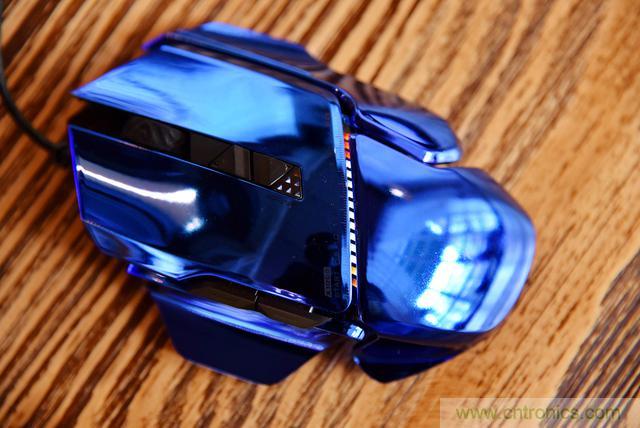 左手寫愛，右手寫他&mdash;&mdash;從此鍵盤鼠標(biāo)不分家！