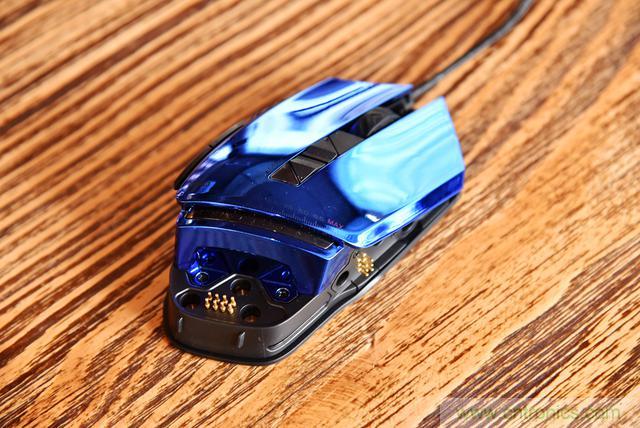 左手寫愛，右手寫他&mdash;&mdash;從此鍵盤鼠標(biāo)不分家！