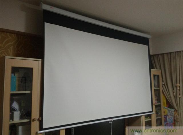 無屏電視時(shí)代已然來臨，客廳你做好準(zhǔn)備了嗎？