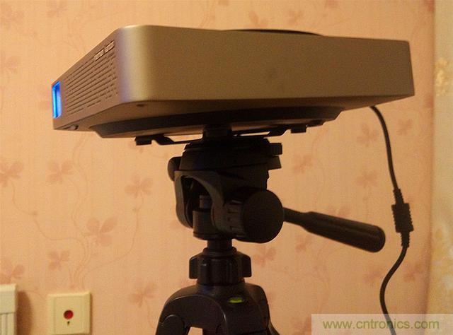 無屏電視時(shí)代已然來臨，客廳你做好準(zhǔn)備了嗎？