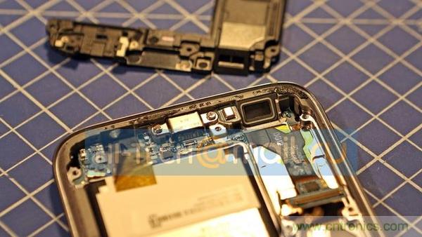 三星S7手機僅靠粘膠防水，也是沒“sei”了！