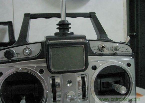 無人機(jī) DIY 制作全過程，酷得不要不要的！