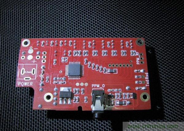 無人機(jī) DIY 制作全過程，酷得不要不要的！