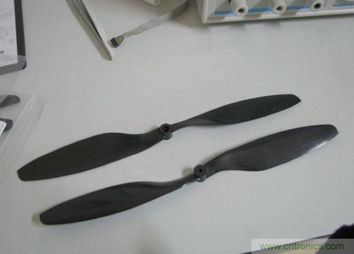 無人機(jī) DIY 制作全過程，酷得不要不要的！