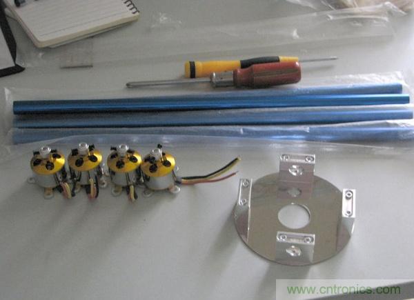 無人機(jī) DIY 制作全過程，酷得不要不要的！