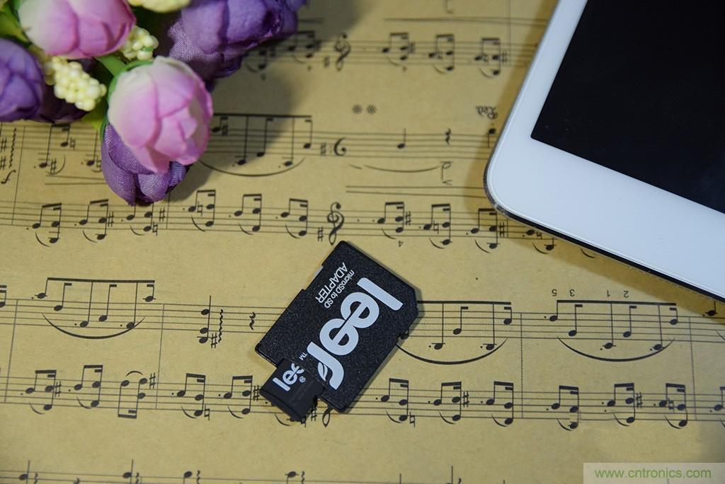 不越獄，就能隨意給iPad增容的影音娛樂利器