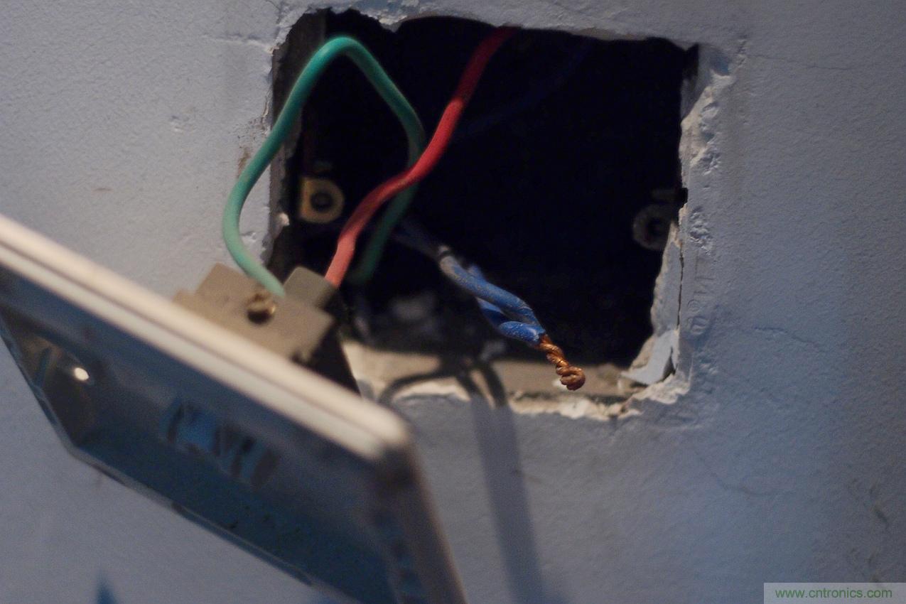 星球大戰(zhàn)原力釋放，無線控制易如反掌