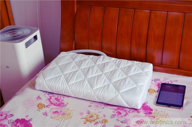 這個枕頭不僅能挽救睡眠還能挽救婚姻！