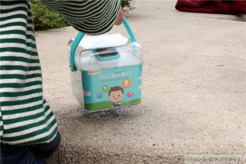 別讓《失孤》重演，360兒童手表幫你定住家中小頑童！