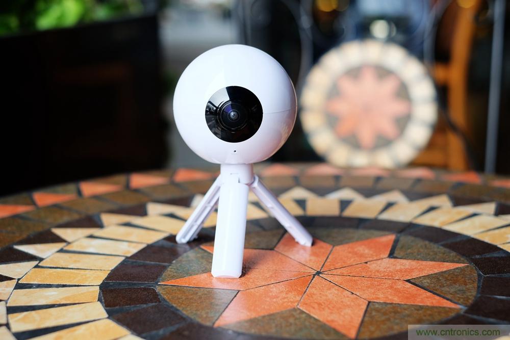 造型神似BB8，讓照片翻滾起來(lái)&mdash;&mdash;暴風(fēng)魔眼