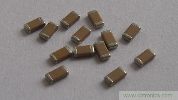 在電源電路和信號電路中電容有何用處？