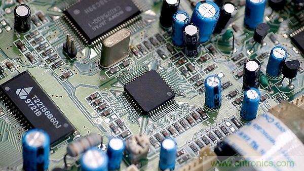 如何通過(guò)元件擺放來(lái)改善電路板的EMI？