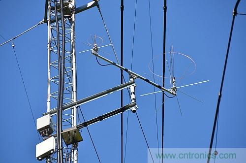 波音787天線布局太夸張？汽車天線復(fù)雜度正逐步接近