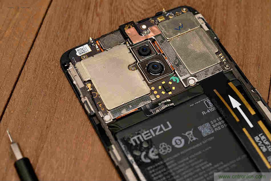 拆解魅族15 Plus：玩轉(zhuǎn)了新概念，但其工藝究竟如何？