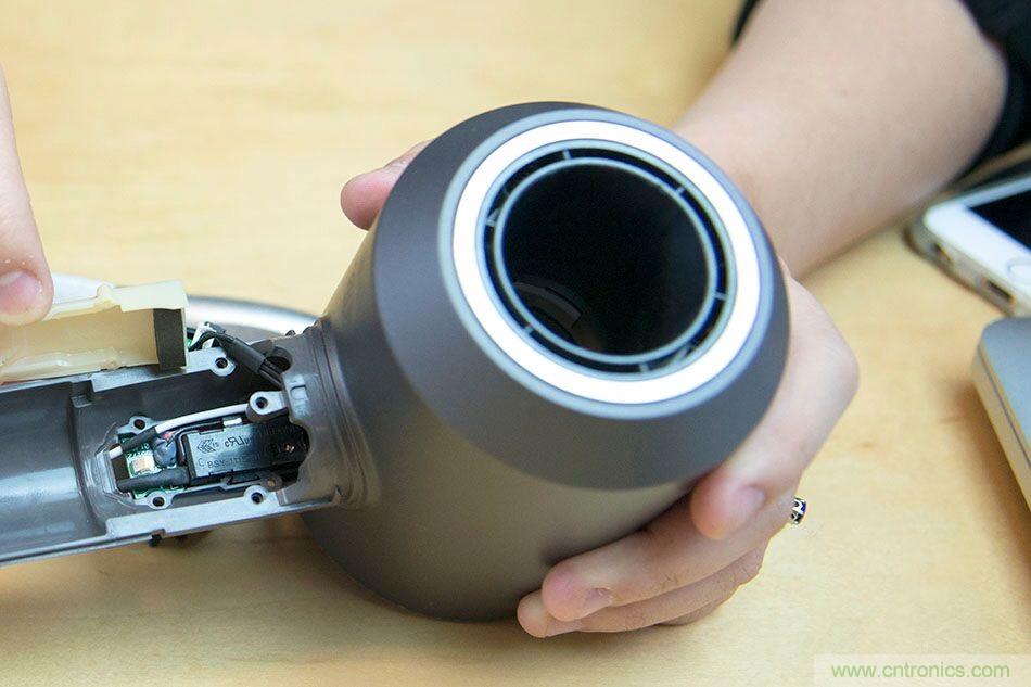 拆解戴森吹風(fēng)機(jī)：近三千元的價(jià)格貴在哪？