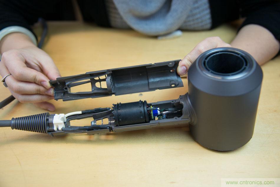 拆解戴森吹風(fēng)機(jī)：近三千元的價(jià)格貴在哪？