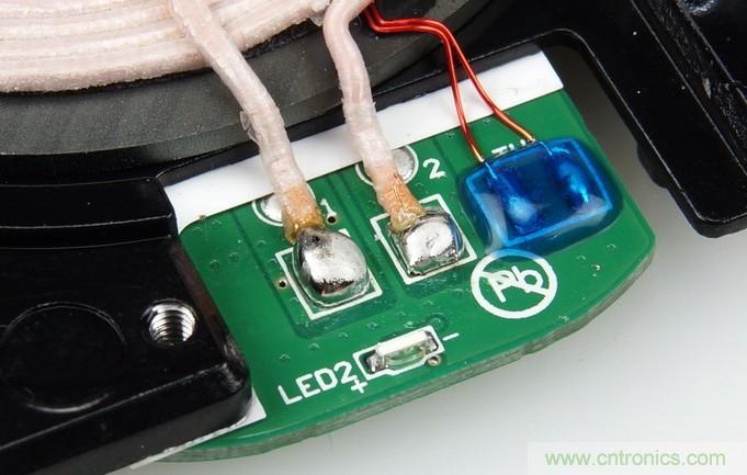 拆解對(duì)比：系出同門，小米、紫米無線充電器的差別有多大？